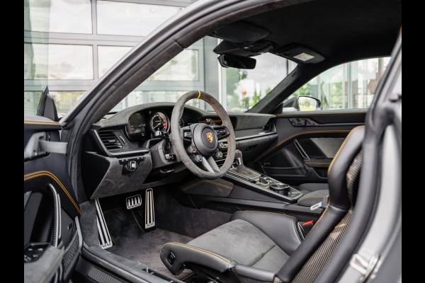 Porsche 911 4.0 GT3 RS | WEISSACH | KERAMISCH | BTW | LIFT