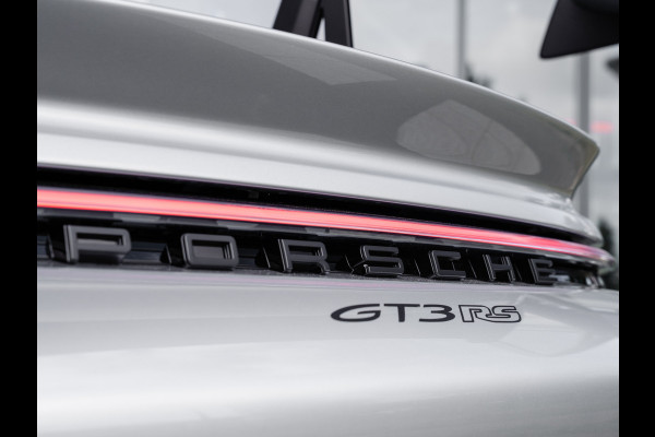 Porsche 911 4.0 GT3 RS | WEISSACH | KERAMISCH | BTW | LIFT