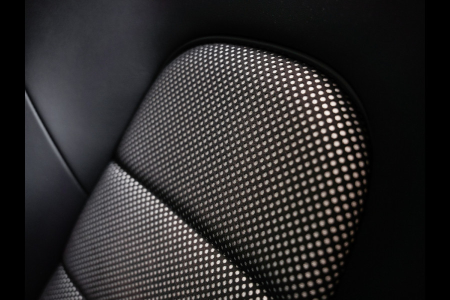 Porsche 911 4.0 GT3 RS | WEISSACH | KERAMISCH | BTW | LIFT