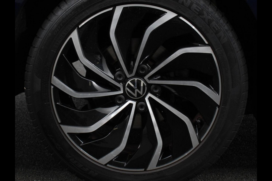 Volkswagen GOLF Variant 1.5 eTSI 150pk DSG Style | Navigatie | Apple Carplay/Android Auto | Climate Control | Camera | Parkeersensoren | Park Assist | Adaptive Cruise control | Wegklapbare trekhaak | Stoel- en stuurverwarming | Climatronic | Virtual Cockpit