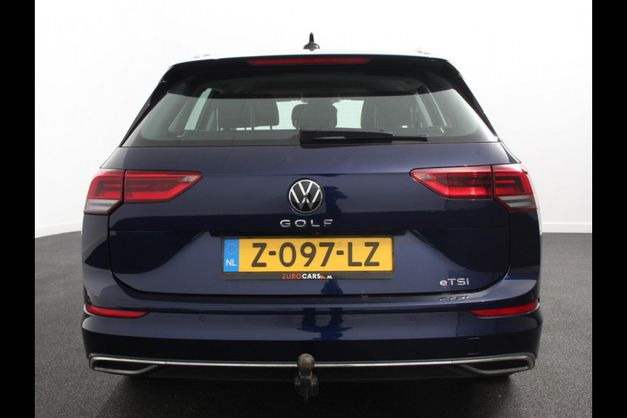 Volkswagen GOLF Variant 1.5 eTSI 150pk DSG Style | Navigatie | Apple Carplay/Android Auto | Climate Control | Camera | Parkeersensoren | Park Assist | Adaptive Cruise control | Wegklapbare trekhaak | Stoel- en stuurverwarming | Climatronic | Virtual Cockpit