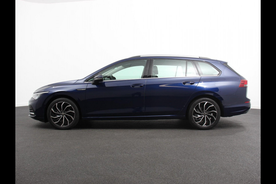 Volkswagen GOLF Variant 1.5 eTSI 150pk DSG Style | Navigatie | Apple Carplay/Android Auto | Climate Control | Camera | Parkeersensoren | Park Assist | Adaptive Cruise control | Wegklapbare trekhaak | Stoel- en stuurverwarming | Climatronic | Virtual Cockpit