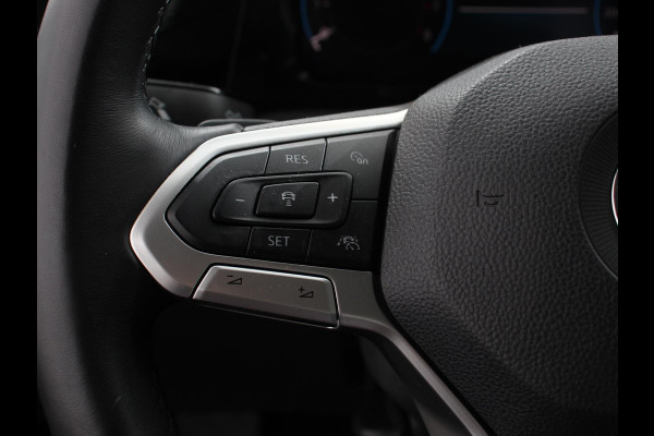 Volkswagen GOLF Variant 1.5 eTSI 150pk DSG Style | Navigatie | Apple Carplay/Android Auto | Climate Control | Camera | Parkeersensoren | Park Assist | Adaptive Cruise control | Wegklapbare trekhaak | Stoel- en stuurverwarming | Climatronic | Virtual Cockpit