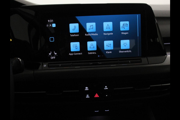Volkswagen GOLF Variant 1.5 eTSI 150pk DSG Style | Navigatie | Apple Carplay/Android Auto | Climate Control | Camera | Parkeersensoren | Park Assist | Adaptive Cruise control | Wegklapbare trekhaak | Stoel- en stuurverwarming | Climatronic | Virtual Cockpit