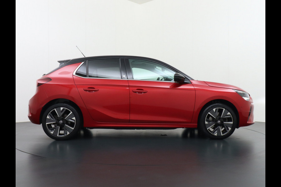 Opel CORSA-E Elegance 50kWh SOH 90% Leder 360°Camera Panoramadak Zwart Dak Navi Ecc Apple Carplay Android Auto Cruise Control Stoel+Stuurverwarming DAB+ Pdc Lmv Led Origineel Nederlandse Auto