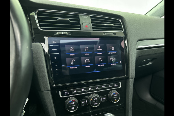 Volkswagen Golf 1.4 TSI Highline (NL-auto, Panorama, Trekhaak, Carplay, StoelV, Climate Cont, Parkeersensoren, Cruise Con, Etc)