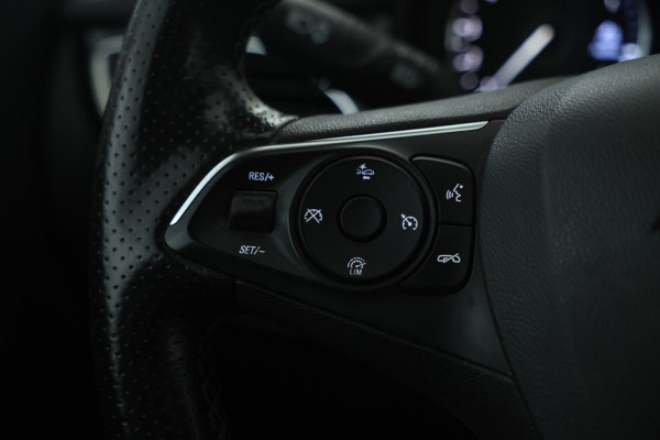 Opel Astra Sports Tourer 1.5 CDTI Elegance Navigatie, schuifdak, Halfleder, Trekhaak, Climate,