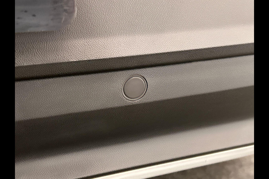 Volkswagen T-Roc 1.0 TSI Style Apple/Carplay Adaptieve/Cruise Origineel NL