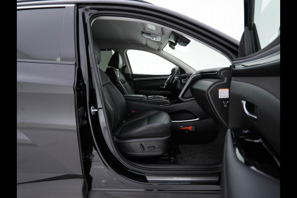 Hyundai Tucson 1.6 T-GDI Premium Plug-In 4WD (INCL-BTW) *FULL-LEATER | FULL-LED | ADAPTIVE-CRUISE | BLIND-SPOT | MEMORY-PACK | TOP-VIEW | KEYLESS | DIGI-COCKPIT | VENTILATED-COMFORTSEATS | DAB+ | PRIVACY-GLASS | SHIFT-PADDLES | 19"*