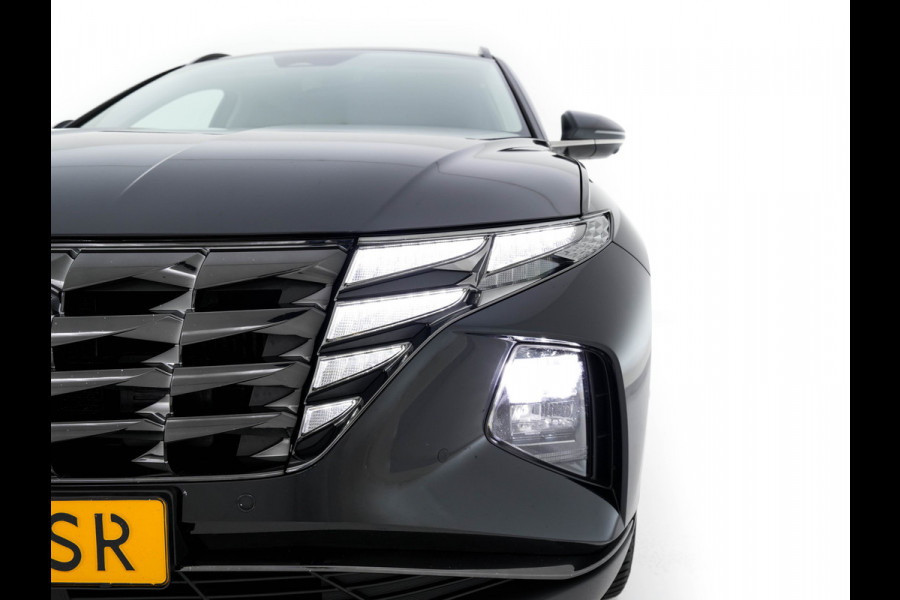 Hyundai Tucson 1.6 T-GDI Premium Plug-In 4WD (INCL-BTW) *FULL-LEATER | FULL-LED | ADAPTIVE-CRUISE | BLIND-SPOT | MEMORY-PACK | TOP-VIEW | KEYLESS | DIGI-COCKPIT | VENTILATED-COMFORTSEATS | DAB+ | PRIVACY-GLASS | SHIFT-PADDLES | 19"*