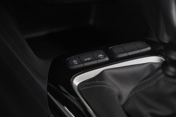 Opel Corsa Turbo 100 GS | Camera | Dodehoekdetectie | Navigatie | Apple Carplay