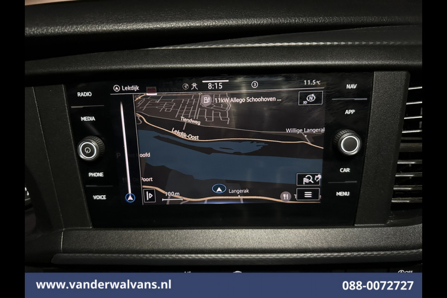 Volkswagen Transporter 2.0 TDI 150pk L2H1 Euro6 Airco | Navigatie | Apple Carplay | Cruisecontrol Trekhaak, Android Auto, Parkeersensoren