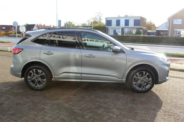 Ford Kuga 2.5 PHEV ST-Line X , 225pk , 1500kg Trekgewicht Navigtie , Camera , Bluetooth , Stoel en voorruitverwarming BenO audio systeem