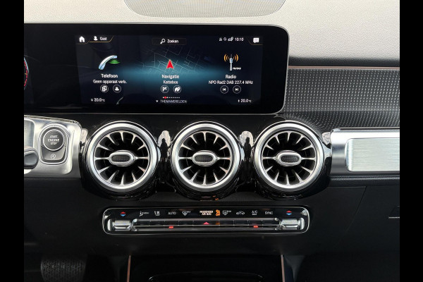 Mercedes-Benz Glb 200 Business Solution Luxury 163pk | Dodehoeksensoren | Elektrische Achterklep | Volledig Leder | Stoelverwarming | Achteruitrijcamera | Eerste eigenaar