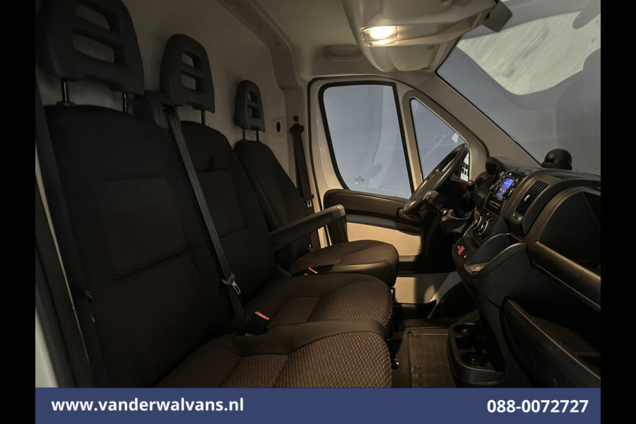 Peugeot Boxer 2.0 BlueHDI 130pk L1H1 Airco | Imperiaal | Camera | Trekhaak | Cruisecontrol L&M Velgen, Bijrijdersbank