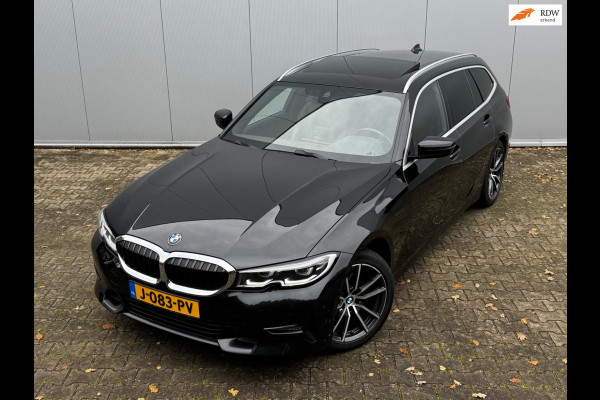 BMW 3 Serie Touring 320i HIGH EXECUTIVE PANORAMADAK LEDER STOELVERWARMING NAP DEALER ONDERHOUDEN ORIG NEDERLANDSE AUTO M SPORT