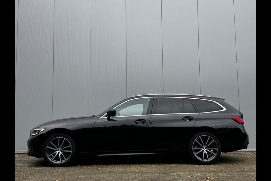 BMW 3 Serie Touring 320i HIGH EXECUTIVE PANORAMADAK LEDER STOELVERWARMING NAP DEALER ONDERHOUDEN ORIG NEDERLANDSE AUTO M SPORT