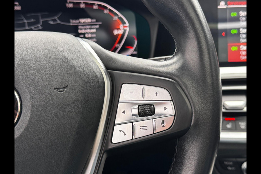 BMW 3 Serie Touring 320i HIGH EXECUTIVE PANORAMADAK LEDER STOELVERWARMING NAP DEALER ONDERHOUDEN ORIG NEDERLANDSE AUTO M SPORT