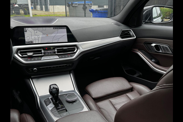 BMW 3 Serie Touring 320i HIGH EXECUTIVE PANORAMADAK LEDER STOELVERWARMING NAP DEALER ONDERHOUDEN ORIG NEDERLANDSE AUTO M SPORT