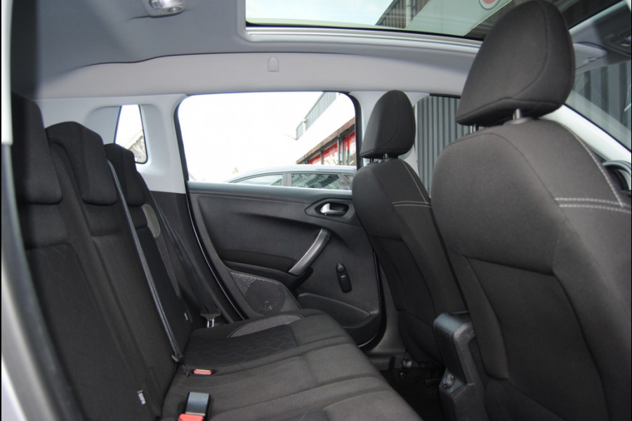 Peugeot 2008 1.2 PureT. Blue Lion