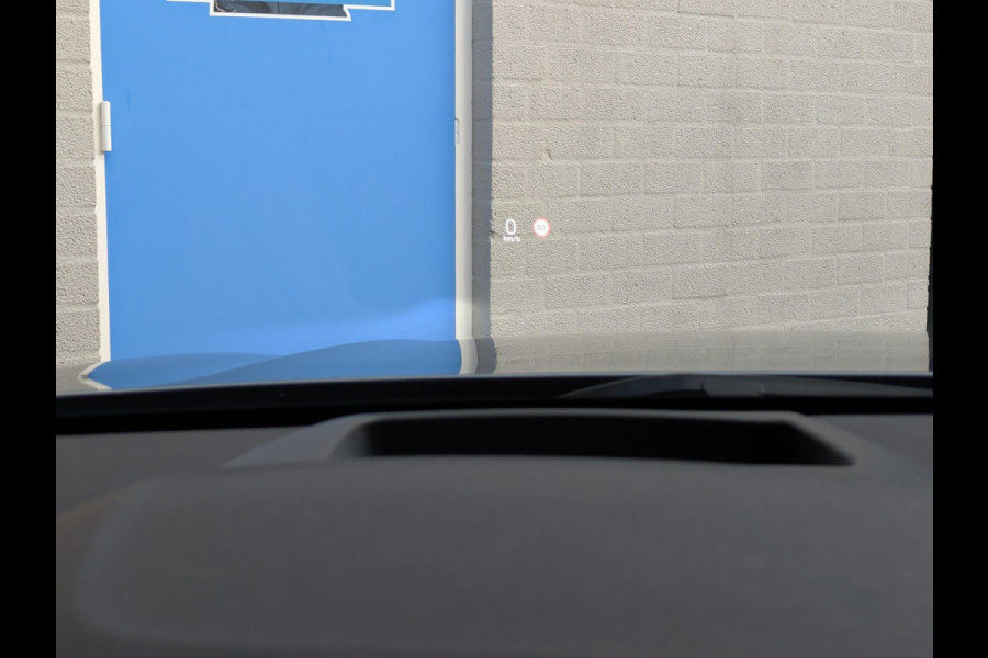 Volvo V90 2.0 T5 254PK Panodak|BLIS|Adaptive-Cruise|Wegkl.trekhaak|Pilot-Assist|Head-Up|Camera|Origineel-NL