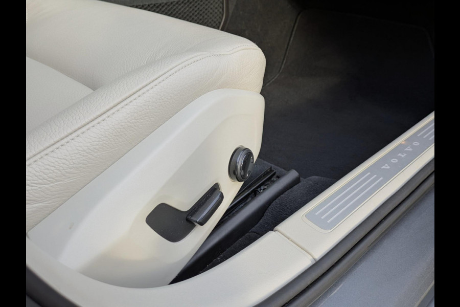 Volvo V90 2.0 T5 254PK Panodak|BLIS|Adaptive-Cruise|Wegkl.trekhaak|Pilot-Assist|Head-Up|Camera|Origineel-NL