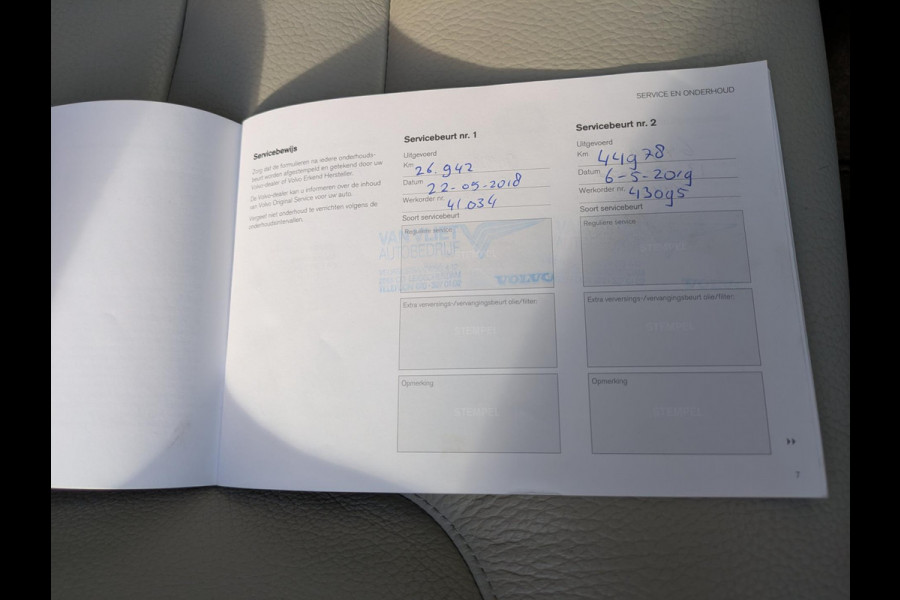 Volvo V90 2.0 T5 254PK Panodak|BLIS|Adaptive-Cruise|Wegkl.trekhaak|Pilot-Assist|Head-Up|Camera|Origineel-NL