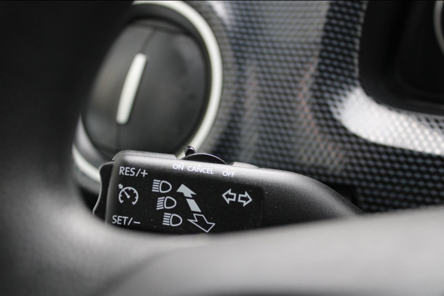 Volkswagen up! 1.0 BMT move up! Airco Bluetooth Camera Pdc