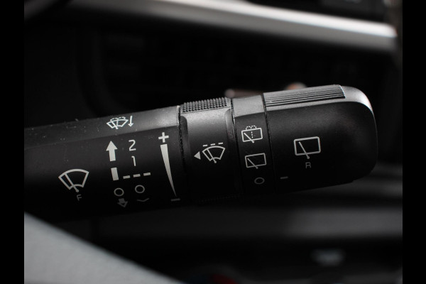 Kia Picanto 1.0 DPi Automaat DynamicLine | Navigatie | Apple Carplay/Android Auto | Airco | Camera | DAB | Lichtmetalen velgen | Bluetooth