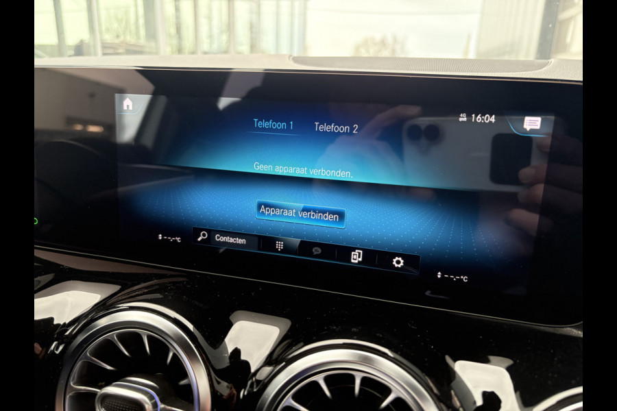 Mercedes-Benz B-Klasse 180 Business Solution Luxury Automaat LEDER/CAMERA/DODEHOEK/CARPLAY/SFEER/PDC