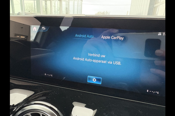 Mercedes-Benz B-Klasse 180 Business Solution Luxury Automaat LEDER/CAMERA/DODEHOEK/CARPLAY/SFEER/PDC