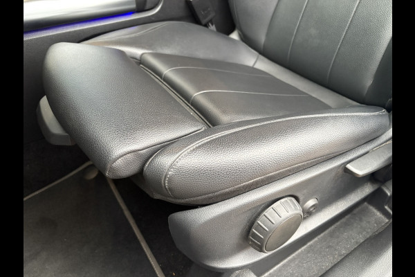 Mercedes-Benz B-Klasse 180 Business Solution Luxury Automaat LEDER/CAMERA/DODEHOEK/CARPLAY/SFEER/PDC