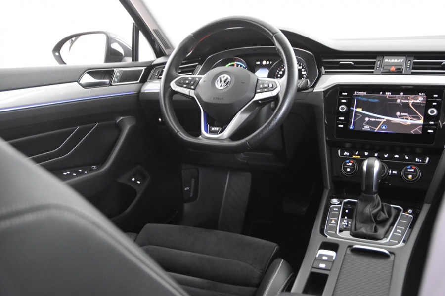 Volkswagen Passat Variant 1.4 TSI PHEV GTE Highline *1ste Eigenaar*Leer*Navigatie*Trekhaak*