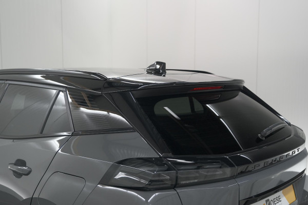 Peugeot 2008 PureTech 130 EAT8 GT | 360 Camera | Stoelmassage | Adaptieve Cruise Control | Dodehoekdetectie