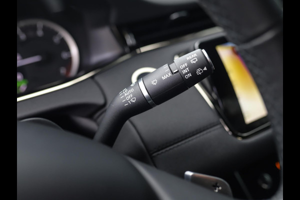 Land Rover Range Rover Evoque 1.5 P300e AWD R-Dynamic SE | Meridian | Memory | Leder | Stoelverw. | ACC