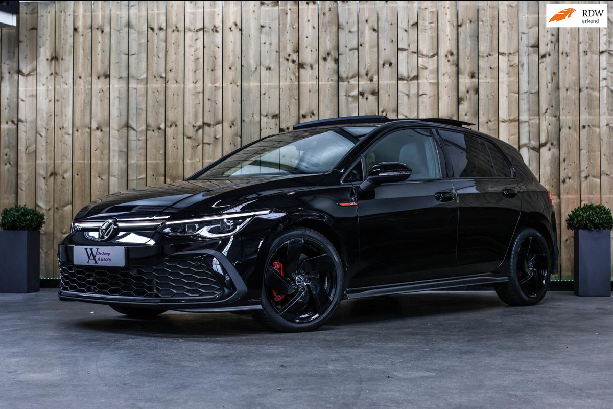 Volkswagen Golf 2.0 TSI GTI *Pano*Camera*Stoel- Stuurverwarming*