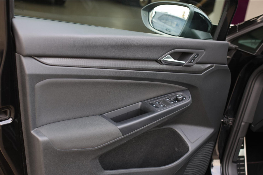 Volkswagen Golf 2.0 TSI GTI *Pano*Camera*Stoel- Stuurverwarming*