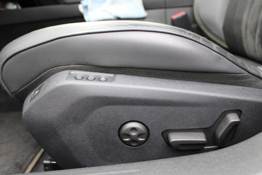 Peugeot 508 1.6 HYbrid PSE | Full Options | Panoramadak | Focal | Matrix Actieweken 1 t/m 15 november!