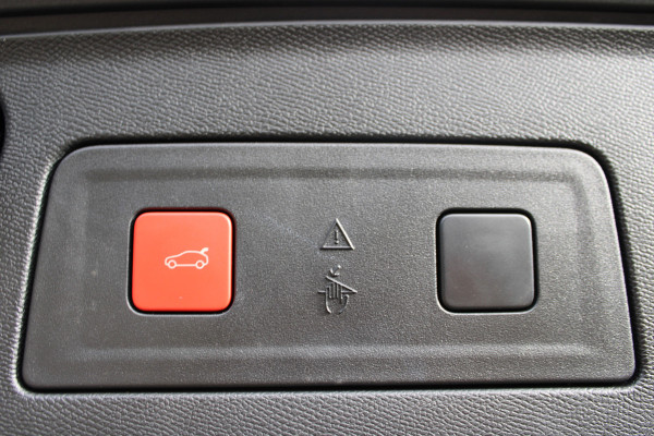 Peugeot 508 1.6 HYbrid PSE | Full Options | Panoramadak | Focal | Matrix Actieweken 1 t/m 15 november!