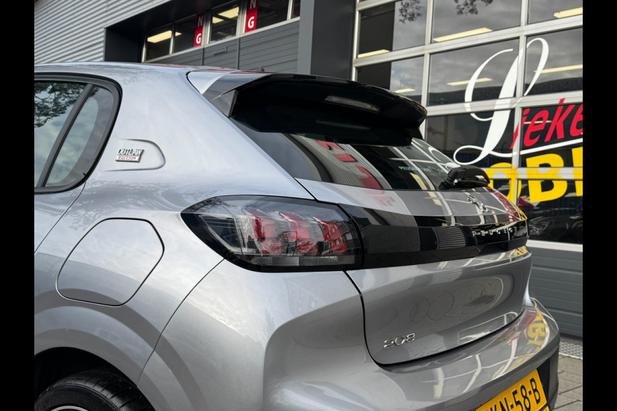 Peugeot 208 1.2 PureTech OutLaw Edition- Navigatie / Apple CarPlay I Airco I 18 inch Sport velgen I LED I PDC I Dealer onderhouden