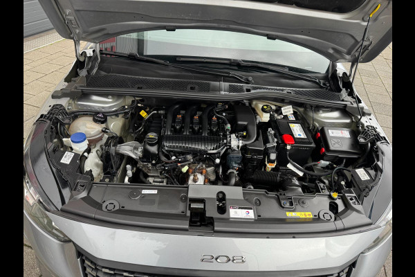 Peugeot 208 1.2 PureTech OutLaw Edition- Navigatie / Apple CarPlay I Airco I 18 inch Sport velgen I LED I PDC I Dealer onderhouden