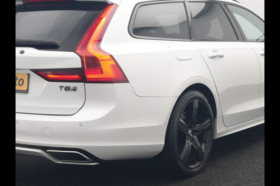 Volvo V90 T8 AWD R-Design Plug In Hybrid 394pk Dealer O.H. PHEV | Adaptive Cruise | 360 Camera | Black Optic | Alcantara Sportstoelen Memory & Verwarmd | Apple Carplay | Keyless | Blis | Virtual | Navigatie | 19"L.M |