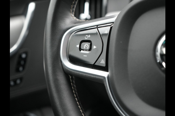 Volvo V90 T8 AWD R-Design Plug In Hybrid 394pk Dealer O.H. PHEV | Adaptive Cruise | 360 Camera | Black Optic | Alcantara Sportstoelen Memory & Verwarmd | Apple Carplay | Keyless | Blis | Virtual | Navigatie | 19"L.M |