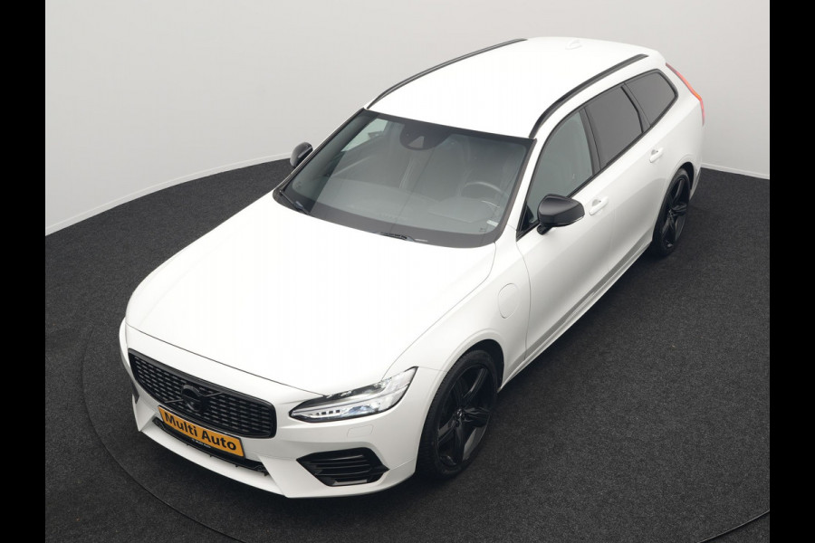 Volvo V90 T8 AWD R-Design Plug In Hybrid 394pk Dealer O.H. PHEV | Adaptive Cruise | 360 Camera | Black Optic | Alcantara Sportstoelen Memory & Verwarmd | Apple Carplay | Keyless | Blis | Virtual | Navigatie | 19"L.M |