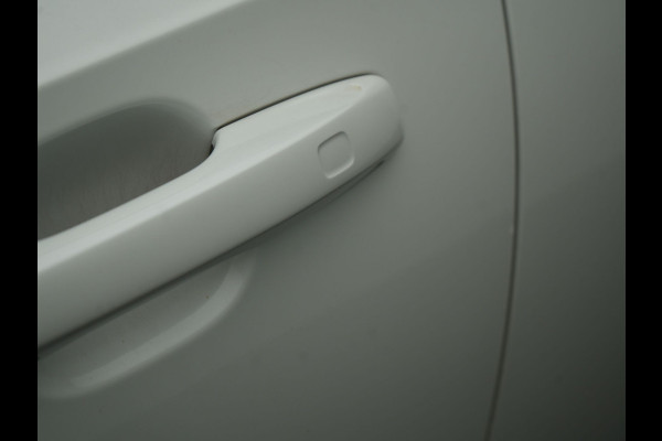 Volvo V90 T8 AWD R-Design Plug In Hybrid 394pk Dealer O.H. PHEV | Adaptive Cruise | 360 Camera | Black Optic | Alcantara Sportstoelen Memory & Verwarmd | Apple Carplay | Keyless | Blis | Virtual | Navigatie | 19"L.M |