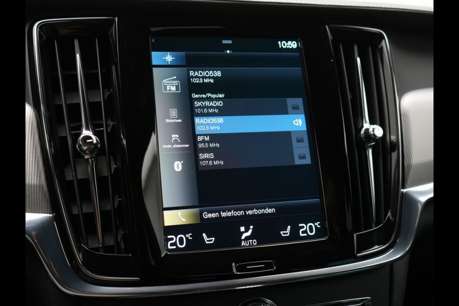 Volvo V90 T8 AWD R-Design Plug In Hybrid 394pk Dealer O.H. PHEV | Adaptive Cruise | 360 Camera | Black Optic | Alcantara Sportstoelen Memory & Verwarmd | Apple Carplay | Keyless | Blis | Virtual | Navigatie | 19"L.M |