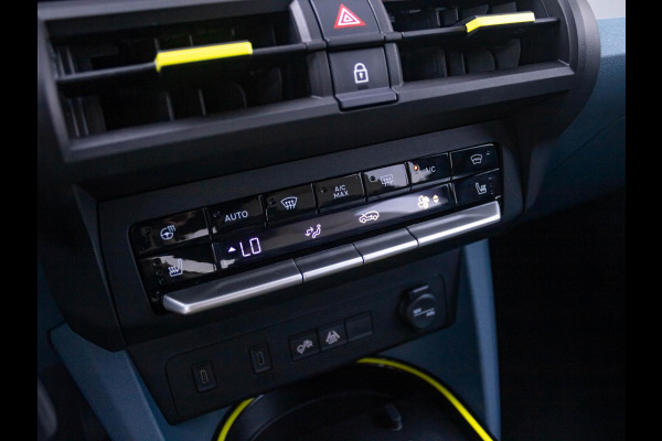 Fiat Grande Panda La Prima 11 kW 44 kWh | Uit voorraad leverbaar | Clima | Cruise | Camera | Apple Carplay | 17" | Navi | Winter Pack