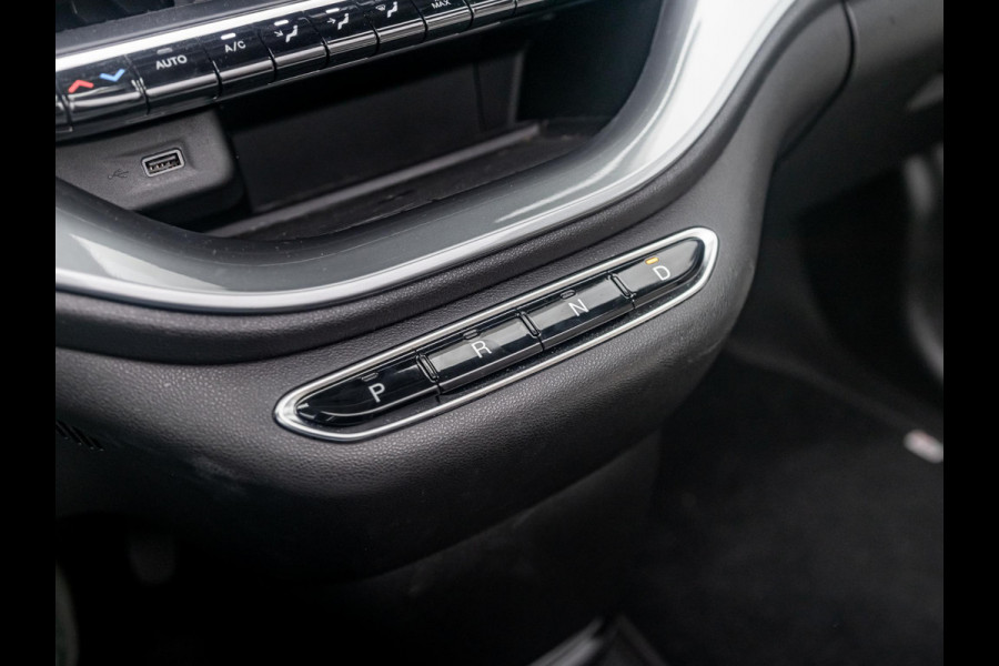 Fiat 500E La Prima 42 kWh Cabrio | Apple Carplay - Android Auto | Leer | 17" LM velgen|