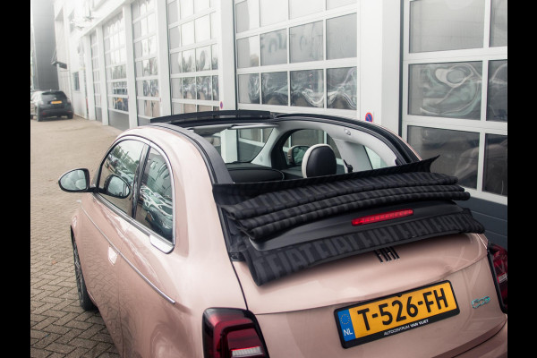 Fiat 500E La Prima 42 kWh Cabrio | Apple Carplay - Android Auto | Leer | 17" LM velgen|