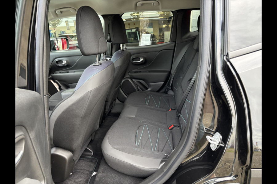 Jeep Renegade 4xe 240 Plug-in Hybrid Electric Upland | Winterpakket | Led koplampen